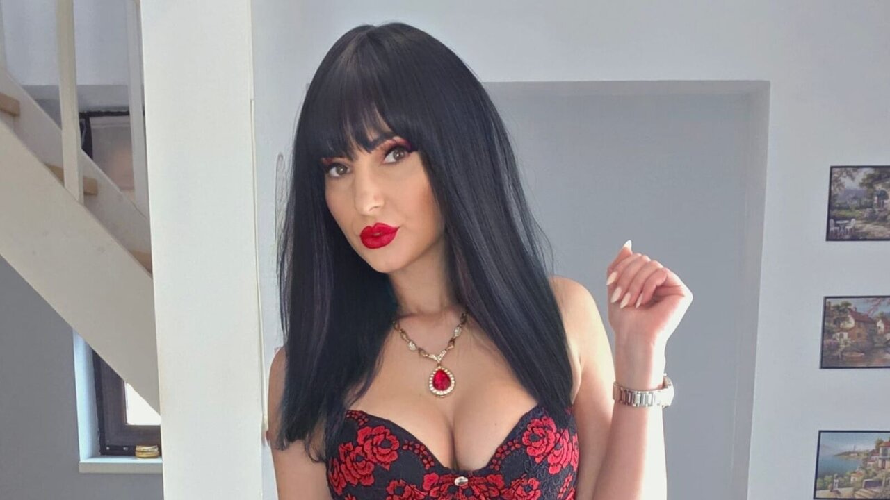 Live Porn Camera of SophieMarlowe